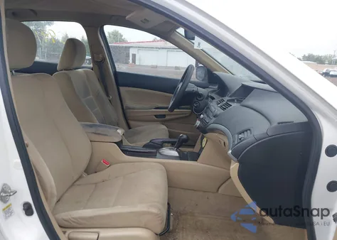 2011 Honda Accord 2.4 Lx-P z USA, uszkodzony, nr VIN 1HGCP2F4XBA083420